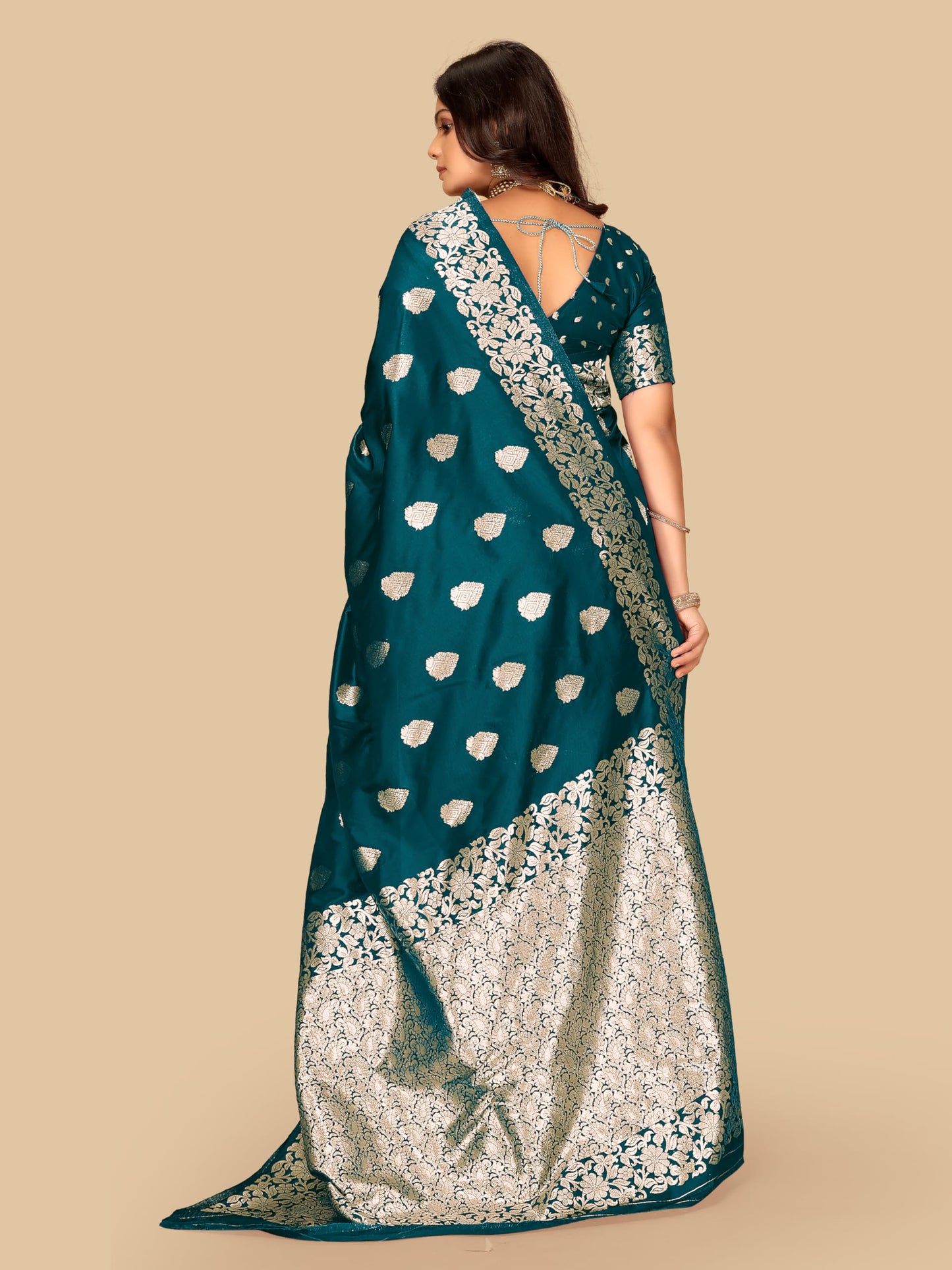 Fluit Lesvetements Women's Banarasi Silk Saree Gajari | Soft Pure Silk with Meenakari Zari Weaving | Traditional Wedding Saree with Unstitched Blouse Piece | for Festivals & Functions