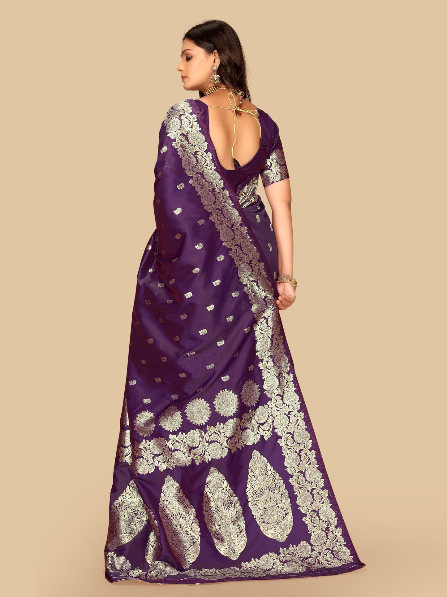 Fluit Lesvetements Women's Banarsi Silk Gajari Saree | Soft Banarasi Style Sari | Golden Meenakari Design & Zari Weaving Pallu |with unstiched Blouse Piece | for Festivals & Weddings