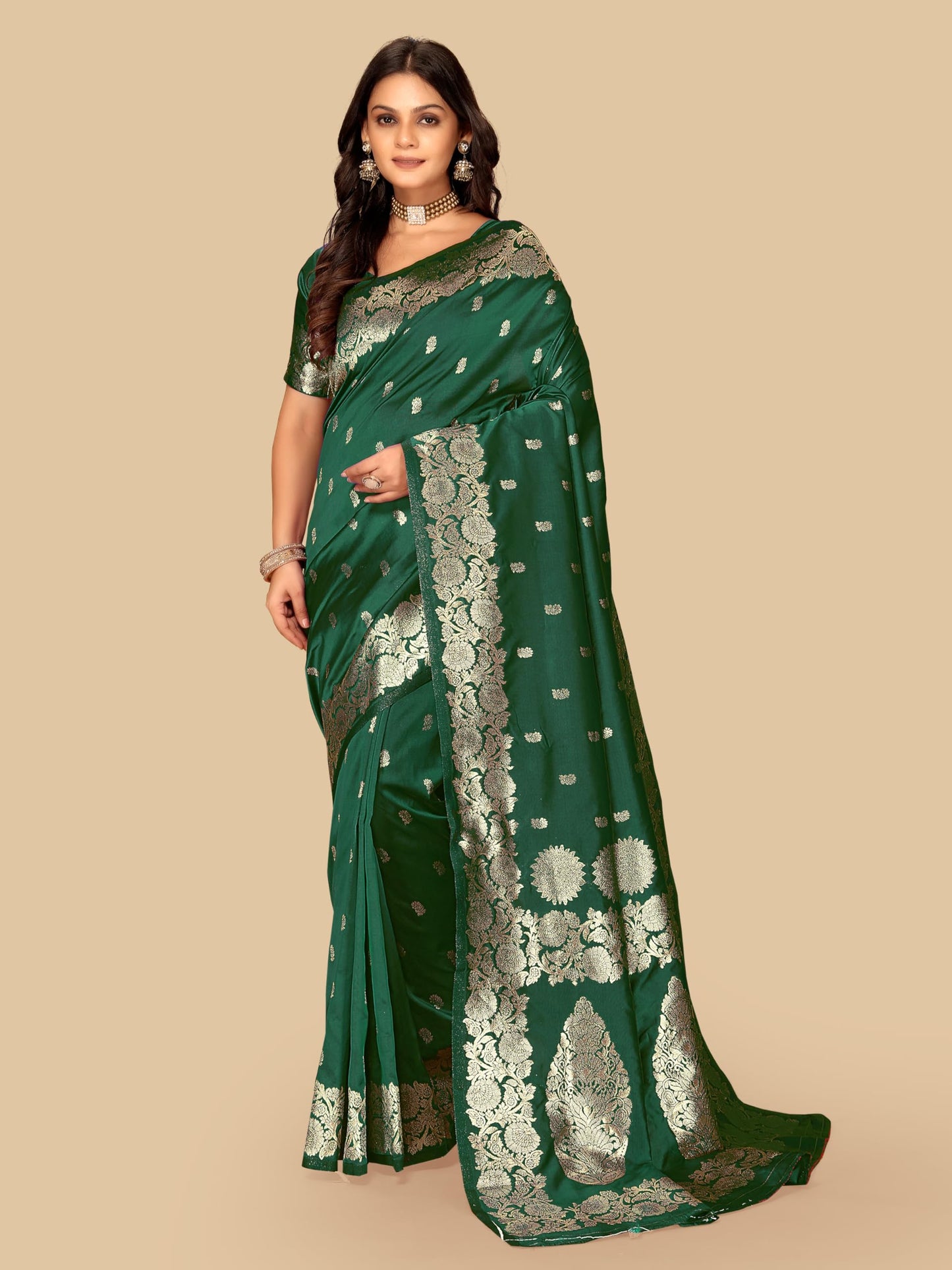 Fluit Lesvetements Women's Banarsi Silk Gajari Saree | Soft Banarasi Style Sari | Golden Meenakari Design & Zari Weaving Pallu |with unstiched Blouse Piece | for Festivals & Weddings