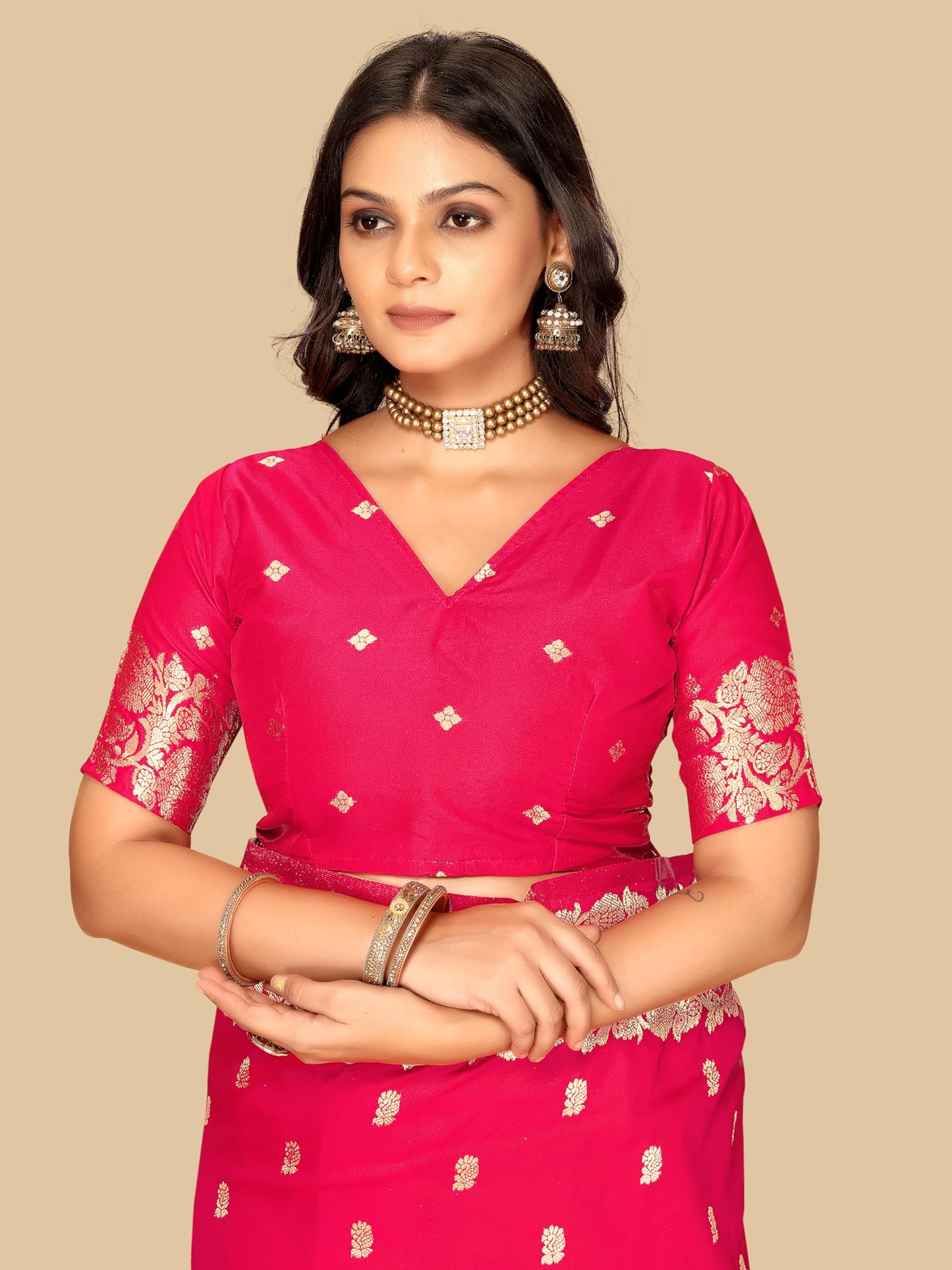 Fluit Lesvetements Women's Banarsi Silk Gajari Saree | Soft Banarasi Style Sari | Golden Meenakari Design & Zari Weaving Pallu |with unstiched Blouse Piece | for Festivals & Weddings