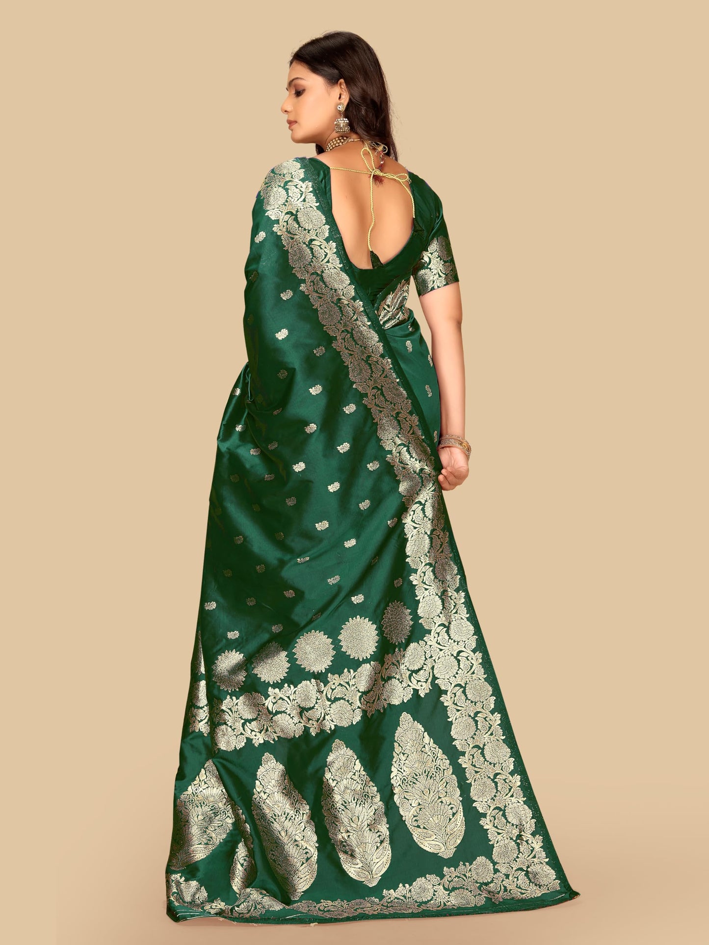 Fluit Lesvetements Women's Banarsi Silk Gajari Saree | Soft Banarasi Style Sari | Golden Meenakari Design & Zari Weaving Pallu |with unstiched Blouse Piece | for Festivals & Weddings